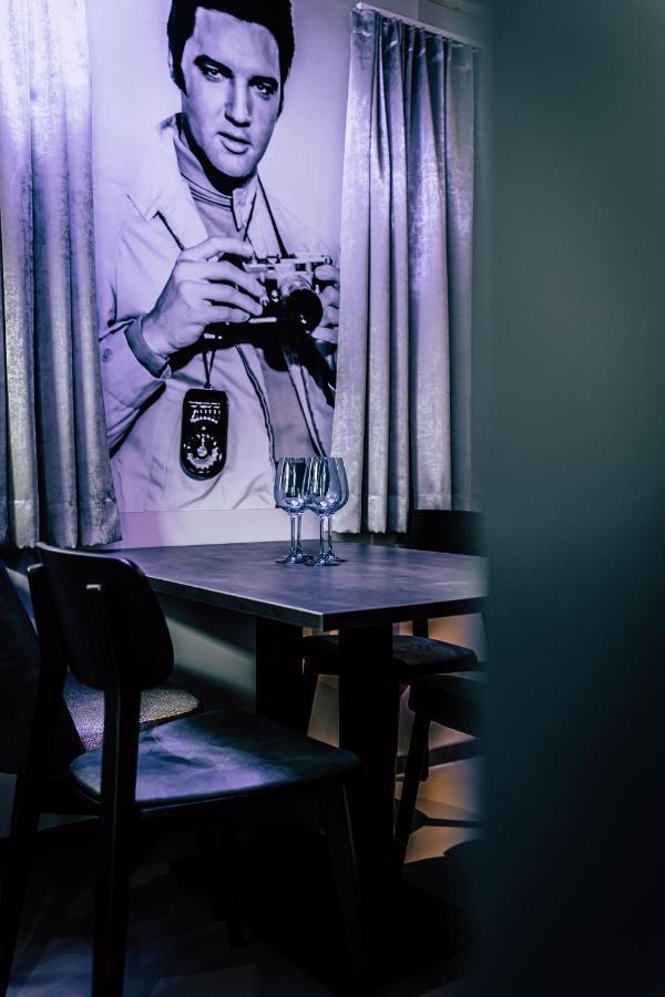 Boutique Apartments Old School ゼル エクステリア 写真